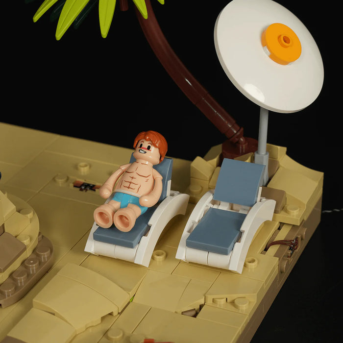 Beach Lifeguard Tower by LumiBricks