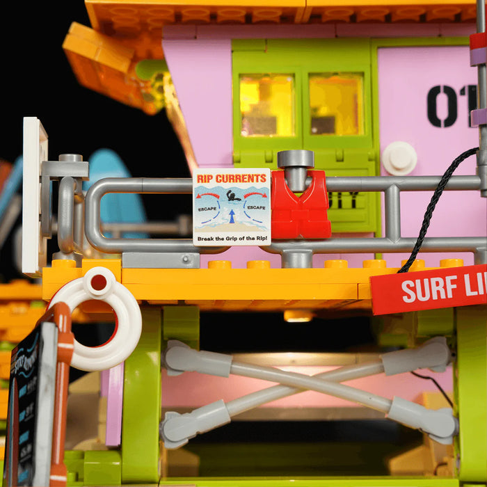 Beach Lifeguard Tower by LumiBricks
