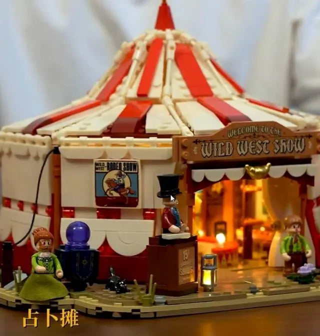 Traveling Circus by Lumibricks