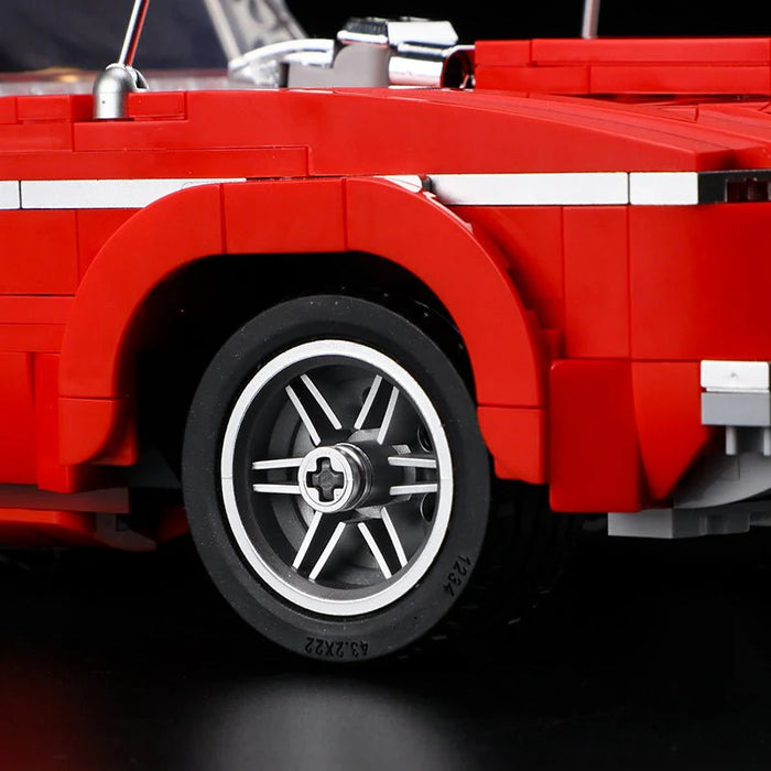 Low Rider Collectible - Big Red By Lumibricks