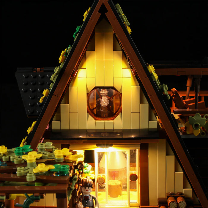 A-Frame Cabin by Lumibricks