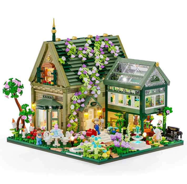Garden Cottage by Lumibricks