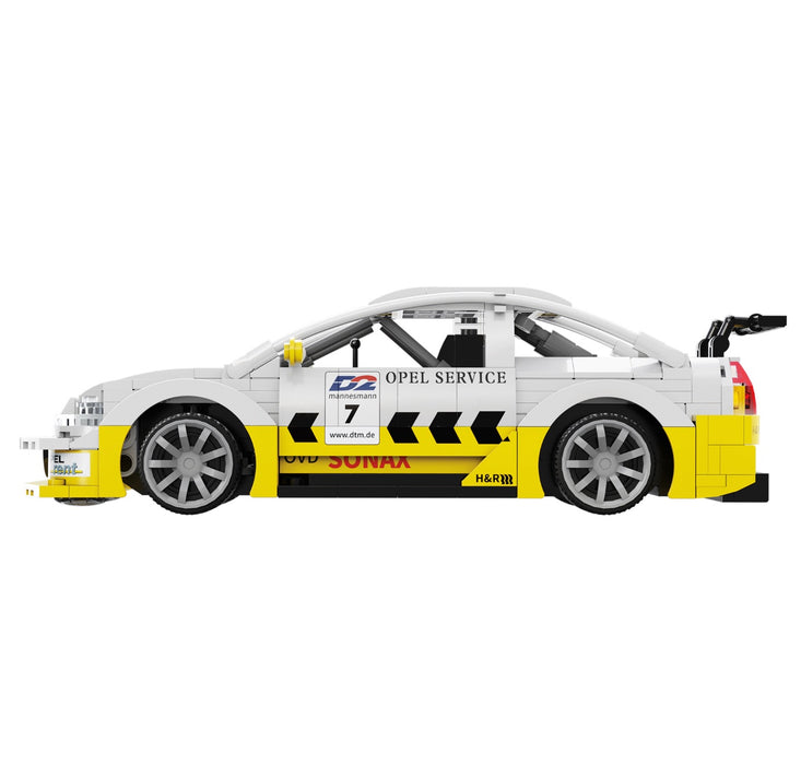 Opel Astra V8 Coupe by CaDA