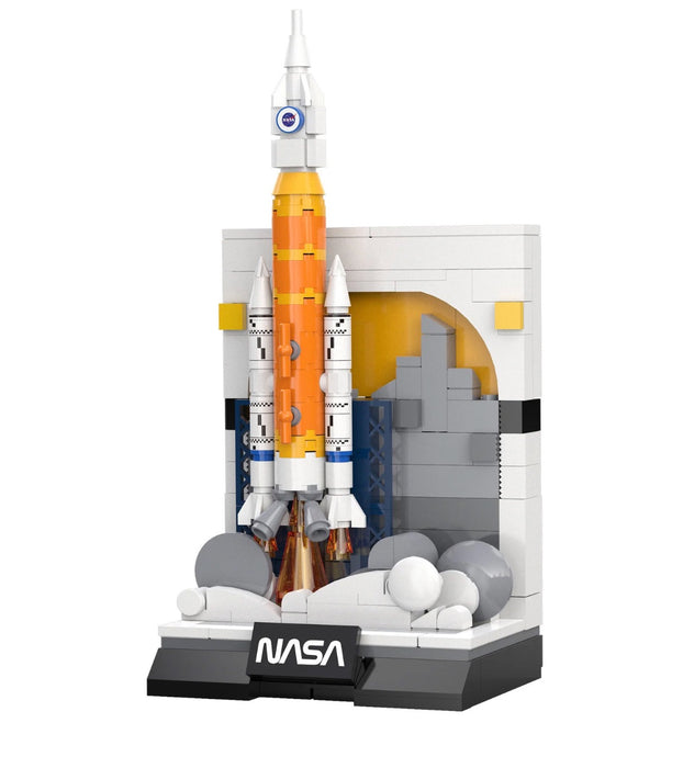 SLS Artemis Rocket Diorama by CaDA