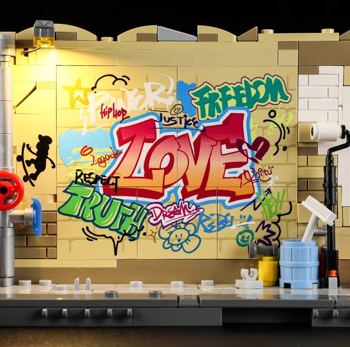 Graffiti Bus Stop by FunWhole - 514 Pieces