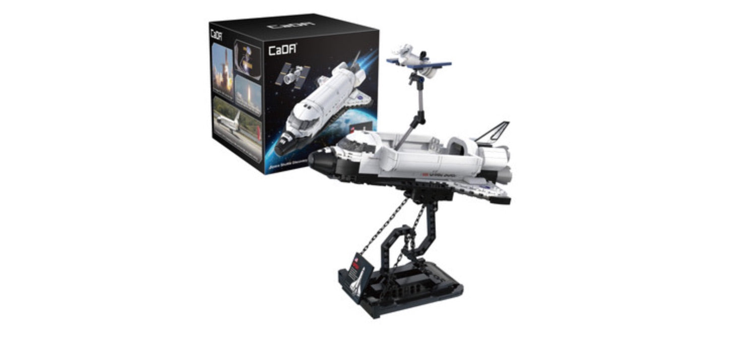 Space Shuttle Discovery by CaDA